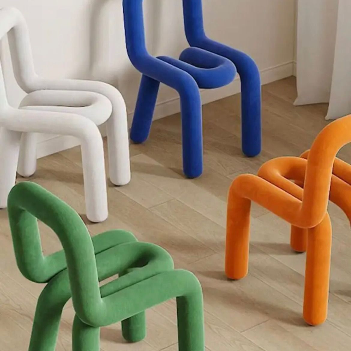イス チェア 椅子 モダン カラフルチェア おしゃれ 北欧 寝室 オフィス リビングルーム 子供部屋 子供 キッズ キッズルーム ミニ椅子 ミニ スチール ユニーク 個性的 かわいい カラフル モダン グースイエロー イエロー 黄色 デザイン