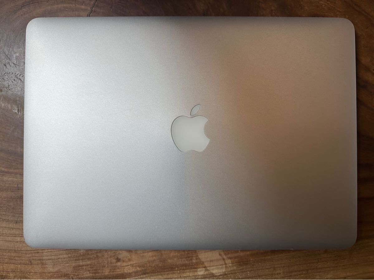 上位充電1回」Apple MacBook Air 13inch 2017/Corei5 1.8GHZ