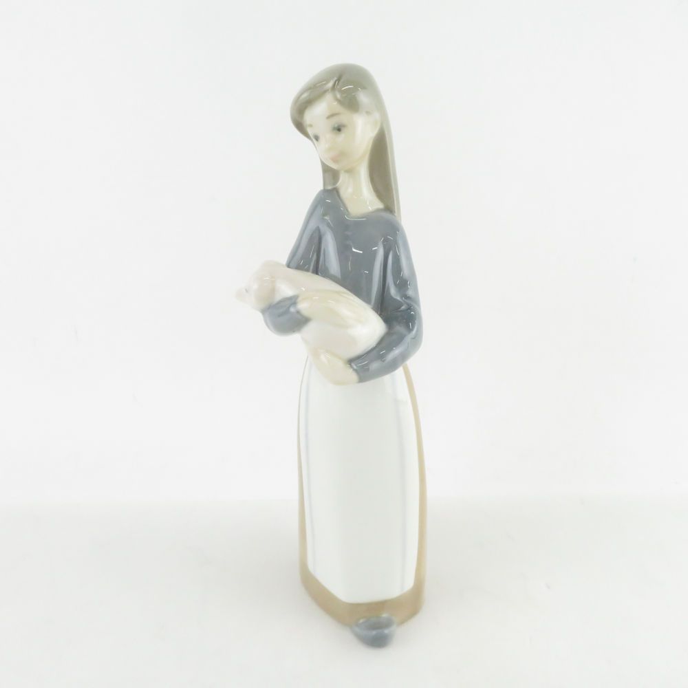 美品 LLADRO リヤドロ 1011 子豚を抱く少女 フィギュリン 置物 インテリア 陶器人形 SO1142P - メルカリ