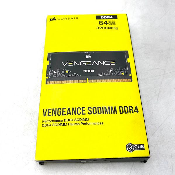 【極美品】CORSAIR DDR4-64GB VENGANCE SO-DIMMシリーズ DDR4-3200 (PC4-25600)