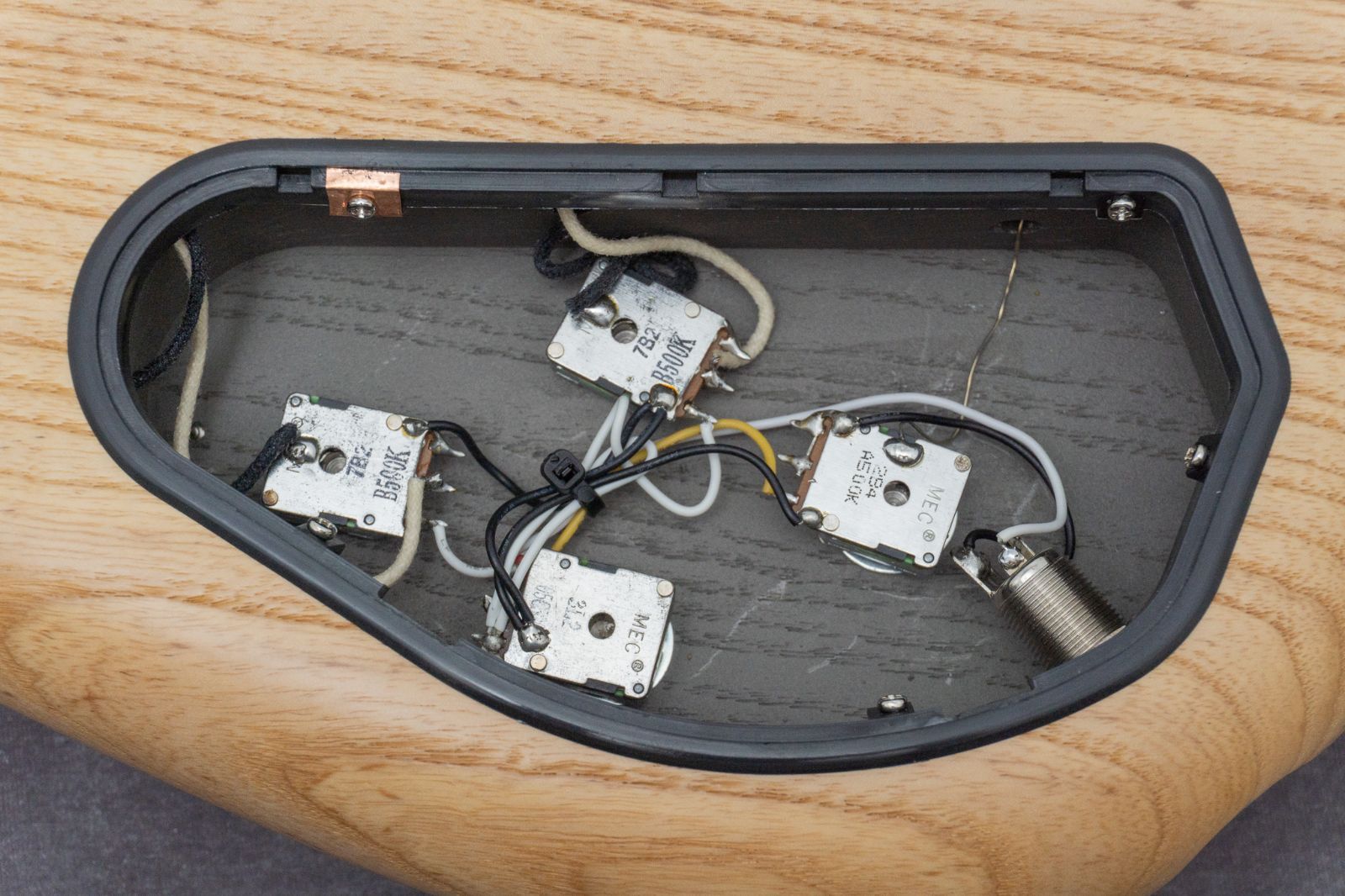 C012961-24 GIB兵庫