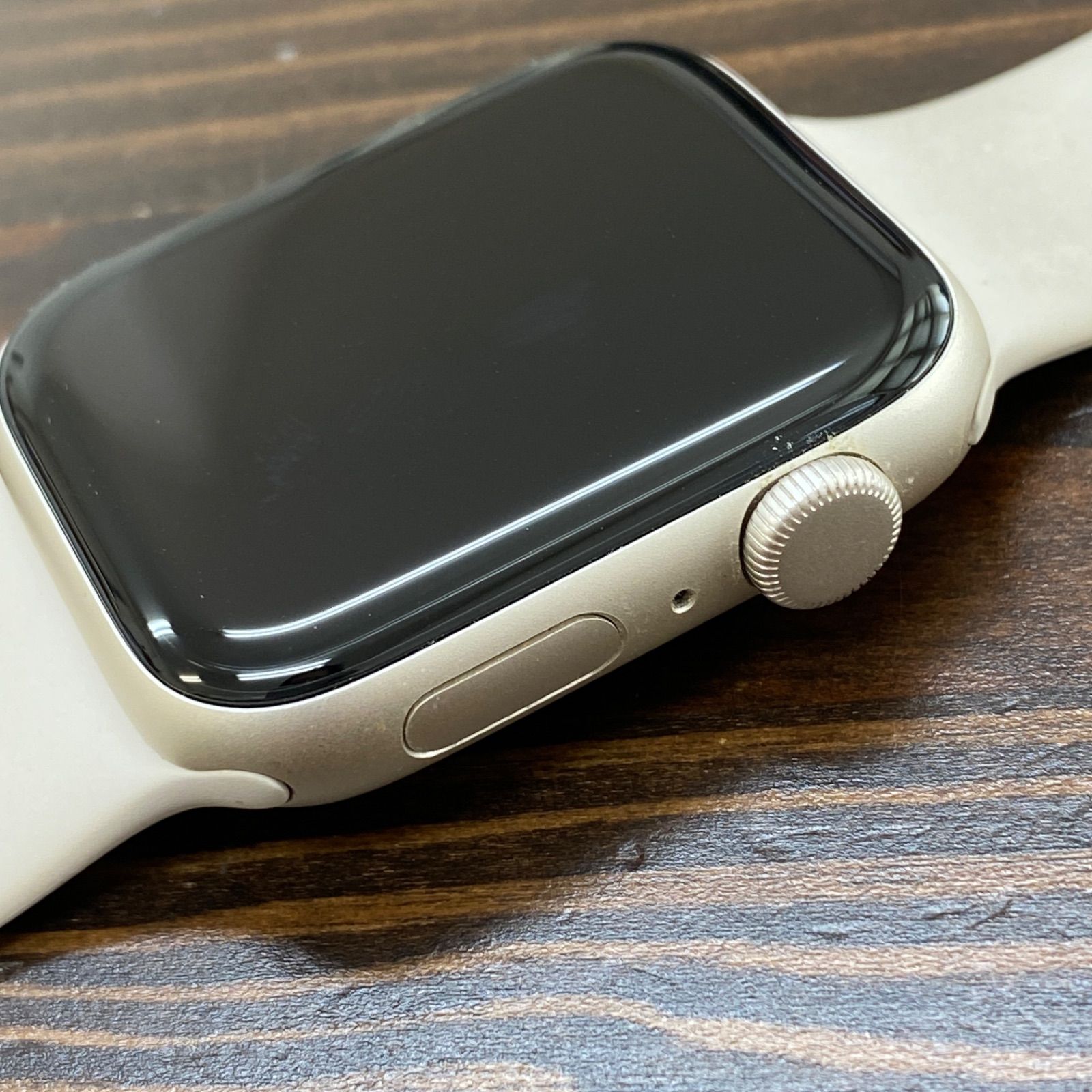 44mm Apple