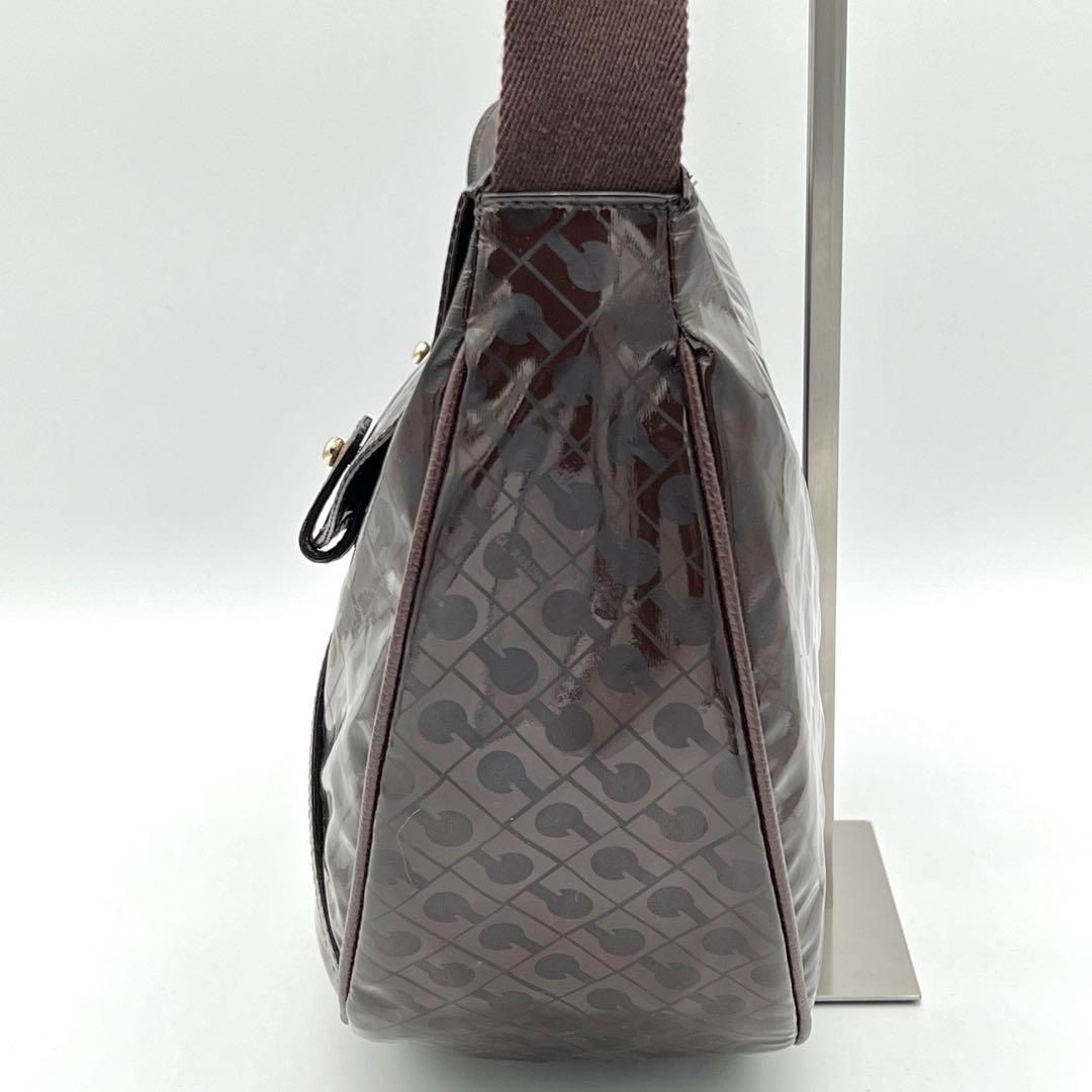 美品】GHERARDINI ロゴグラム ショルダーバッグ エナメル