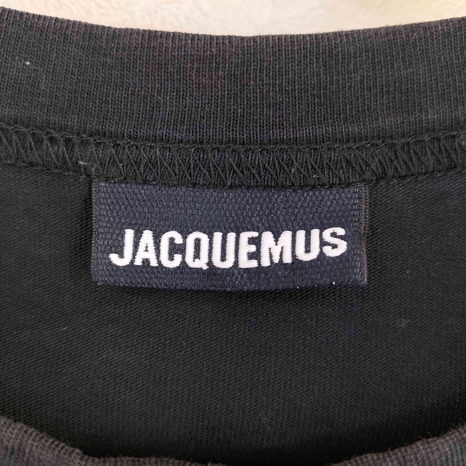 ジャックムス JACQUEMUS Le T-Shirt Brode ロゴ刺繍長袖Tシャツ ジャックムス JACQUEMUS Le T-Shirt Brode ロゴ刺繍長袖Tシャツ