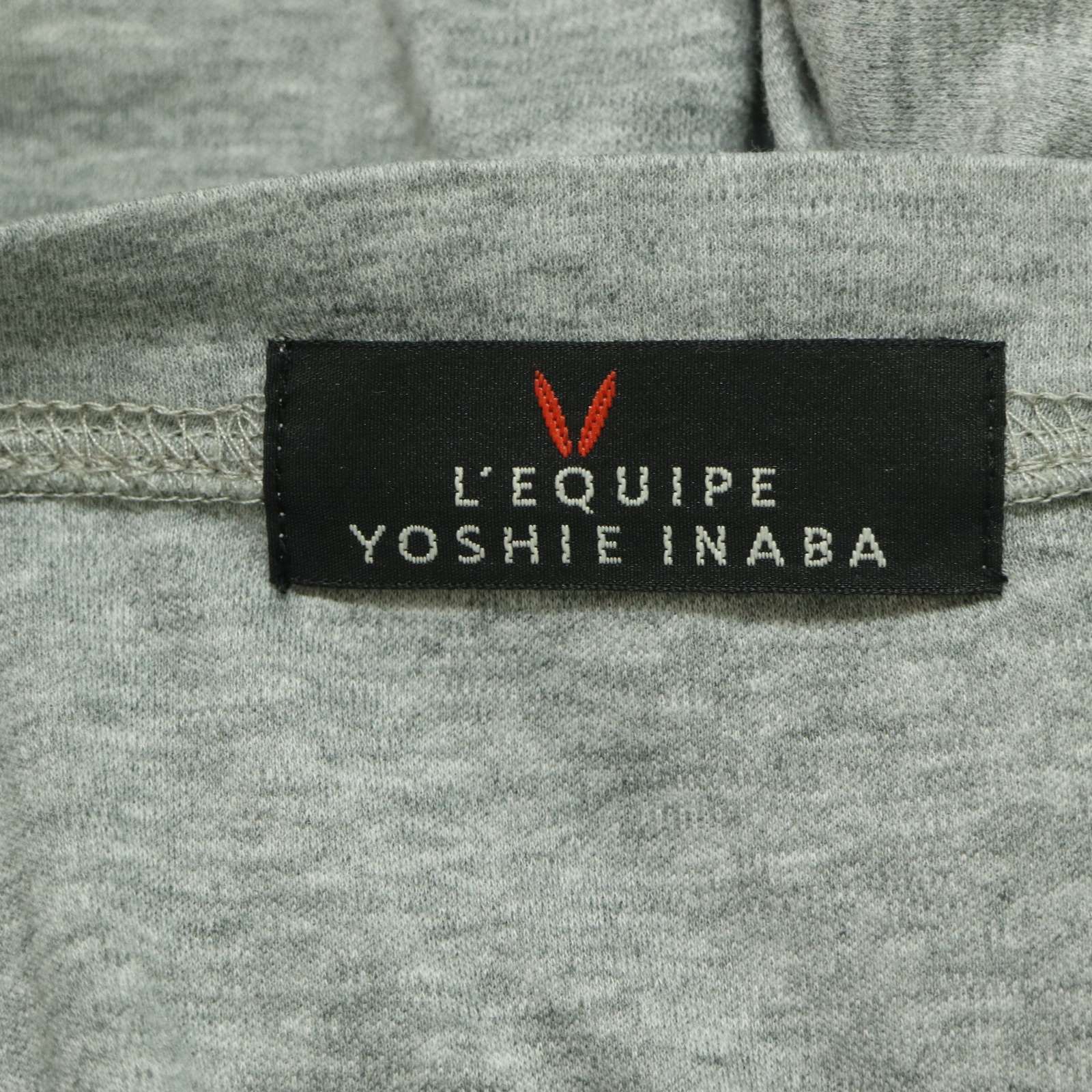 レキップ　ヨシエイナバ　黒花柄刺繍 LEQUIPE レキップ yoshie inaba ヨシエイナバ 花柄 カットソー