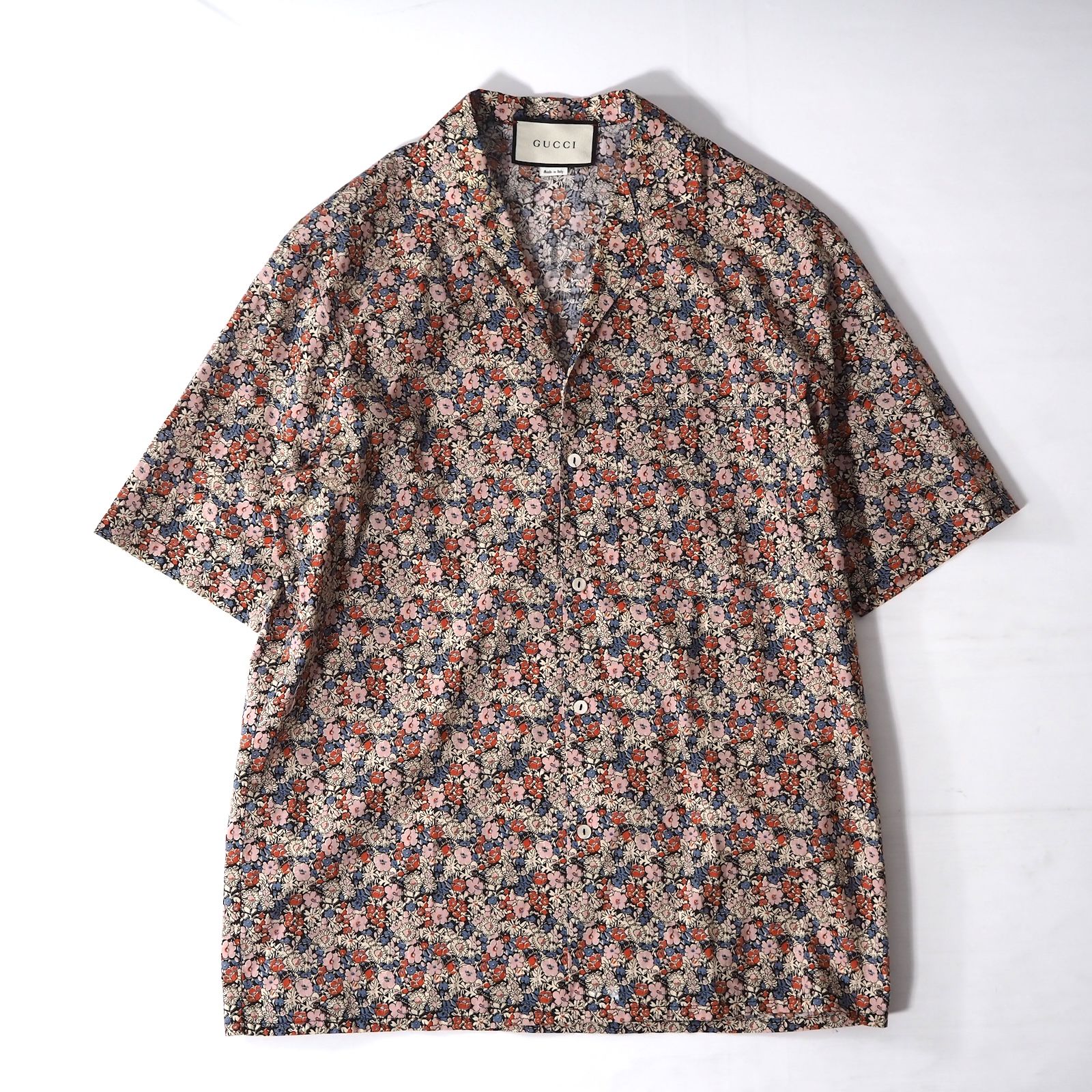 GUCCI グッチ メンズ オープンカラー シャツ 半袖 ロゴ オーバー GUCCI グッチ メンズ オープンカラー シャツ 半袖 ロゴ オーバー