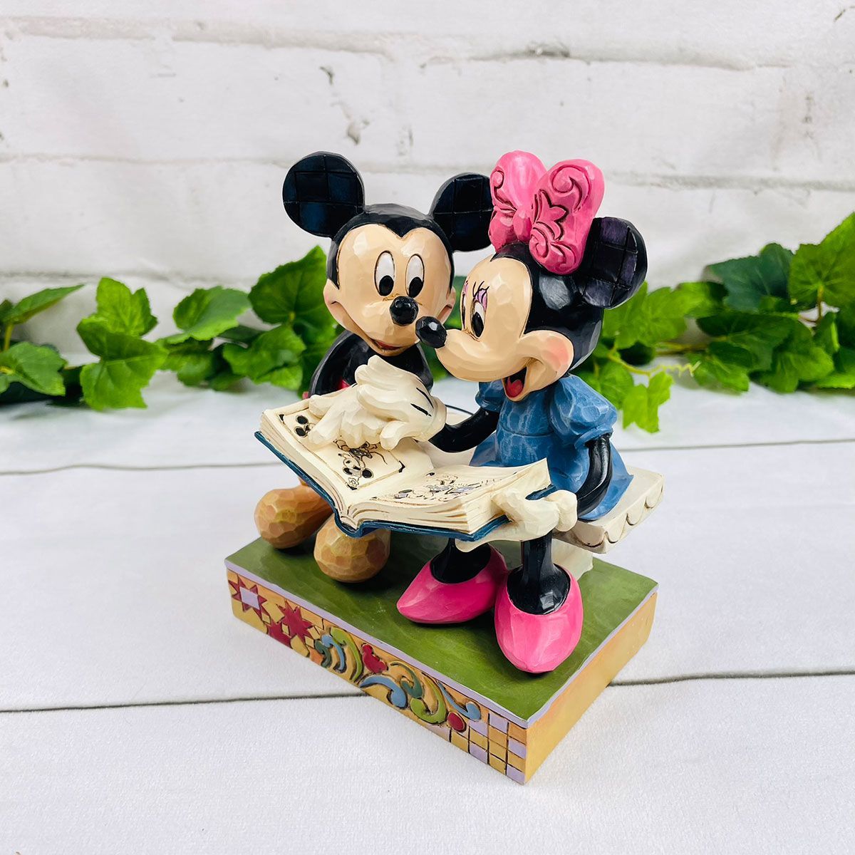 enesco ディズニー JIM SHORE Disney Traditions ミッキー＆ミニー フィギュア 85周年アニバーサリーモデル  4037500 - メルカリ