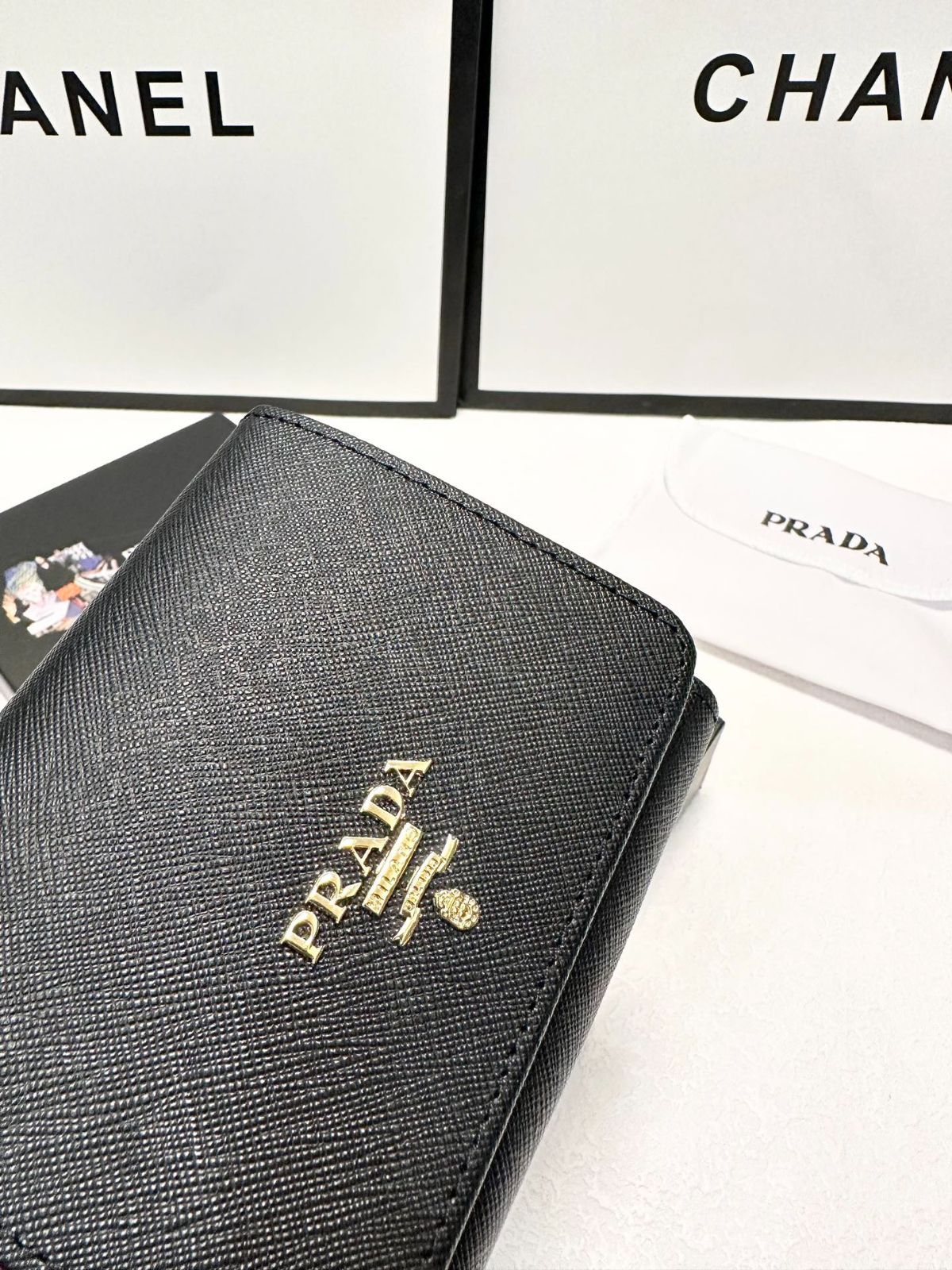 プラダ PRADA 財布 三つ折り財布 ブラック