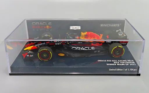 F1 マックス・フェルスタッペン 選手 2022 マイアミGP 1/18 モデル 1