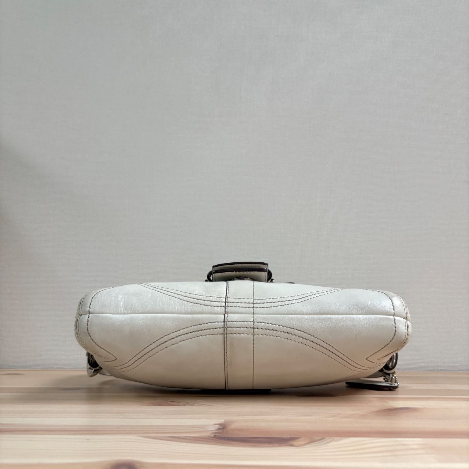 Coach Soho Leather White Shoulder Hand Bag コーチ ソーホー ホワイト バッグ WWW_NOITHATQUANGTHANH_NET