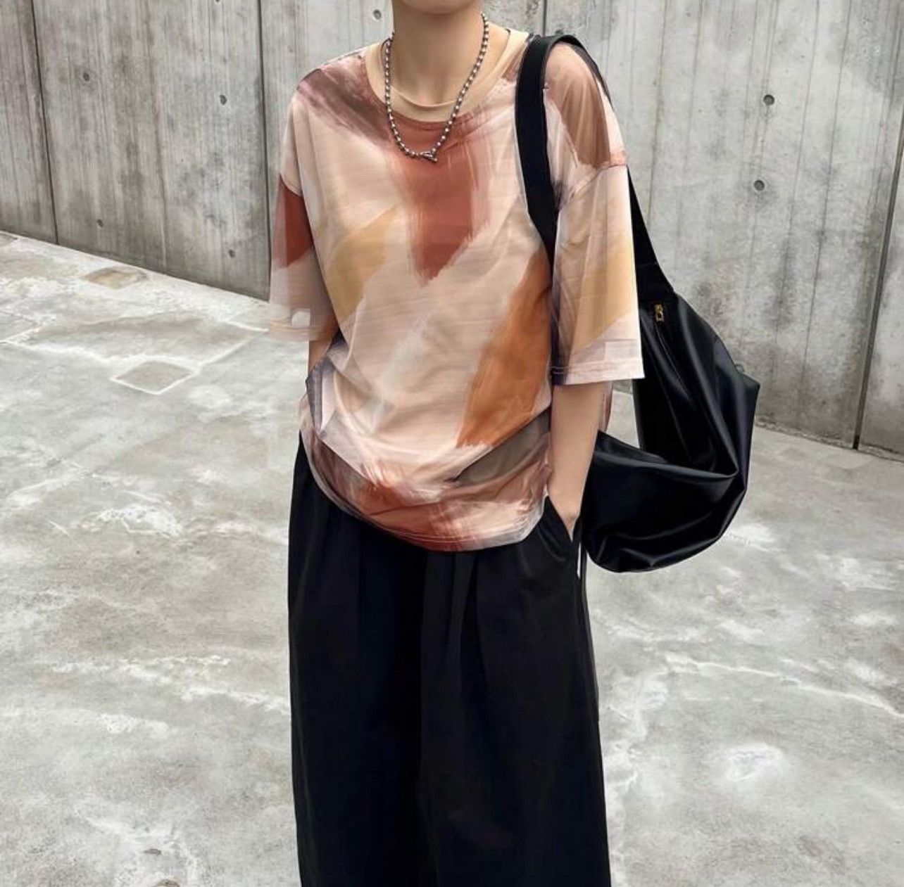 新品未使用✨ Ameri Vintage✨アート柄トップス Ameri VINTAGE 激似 シースルーペイントアート柄トップス - メルカリ