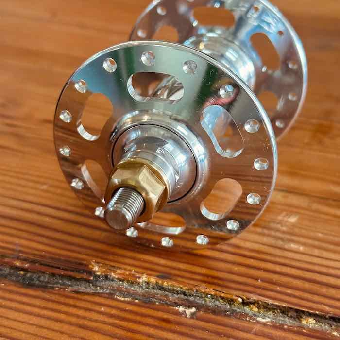 最速発送 White Industries ホワイトインダストリーズ Track Hub Front Polish 32H シングルスピード フロントハブ 高精度 Made in USA