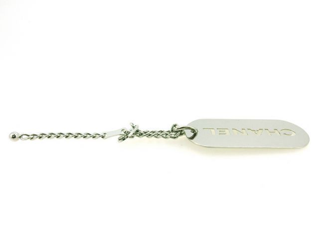 シャネル　キーホルダー CHANEL Keychain logo plate Silver hardware Authentic used