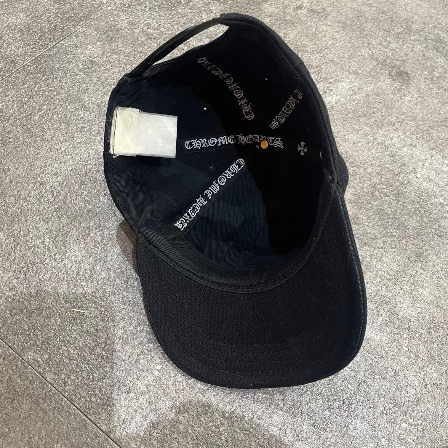 国内正規 CHROME HEARTS ダガー 刺繡 キャップ クロムハーツ 63248A