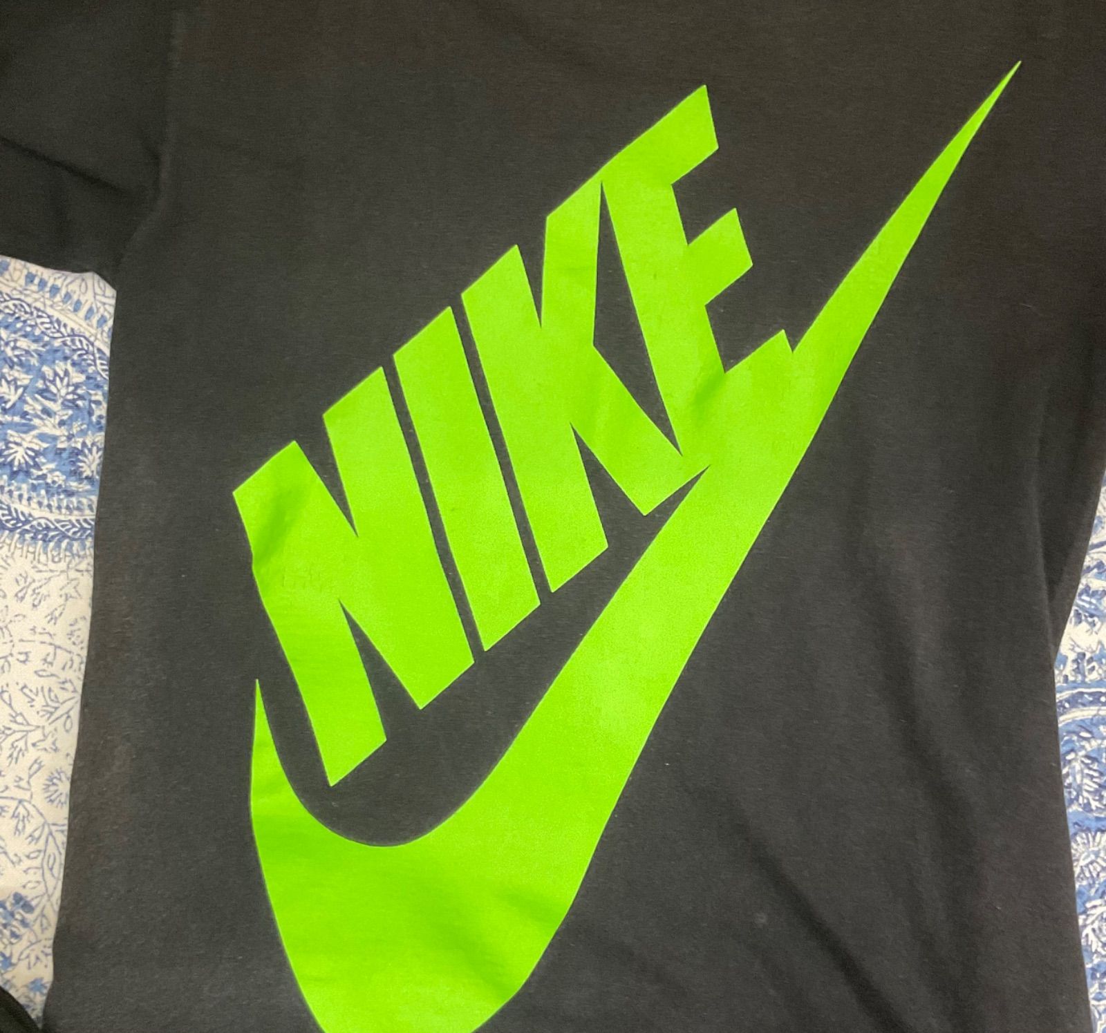 ナイキ Tシャツ グラフィック ロゴ プリント 古着 メンズ M NIKE ナイキ ロゴTシャツ プリントTシャツ ブラック メンズM相当