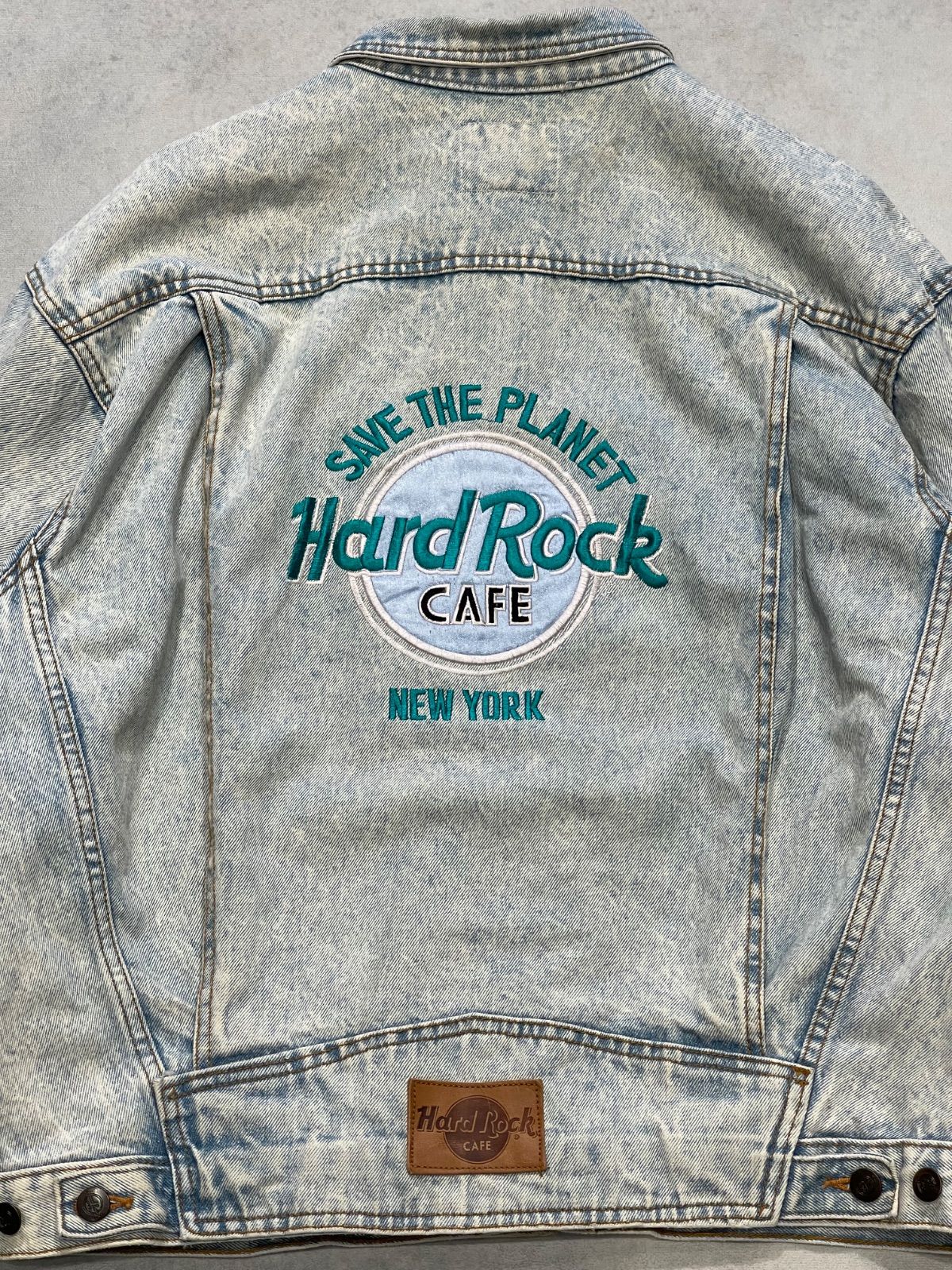 Hard Rock Cafe デニムジャケット L 中古・古着通販】Hard Rock cafe (ハードロックカフェ) デニム