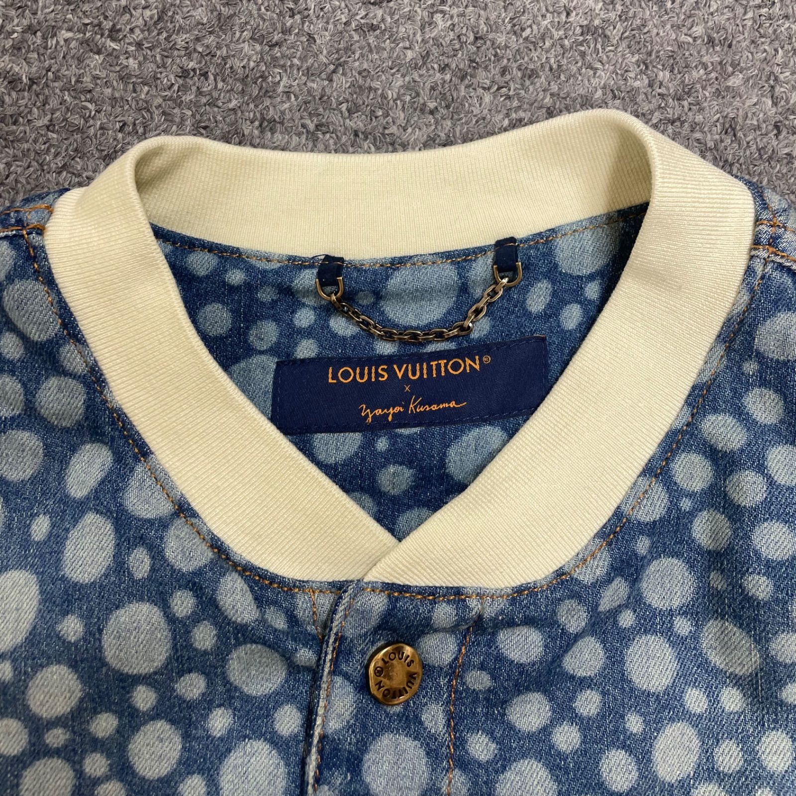 美品ルイヴィトン　草間彌生 インフィニティ ドット デニムシャツXSサイズ大きめ LOUIS VUITTON】ルイヴィトン 草間彌生 インフィニティドット デニム