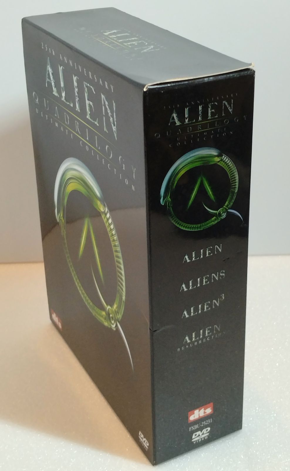 初回生産限定 9枚組DVD 】エイリアン アルティメット・コレクション 25
