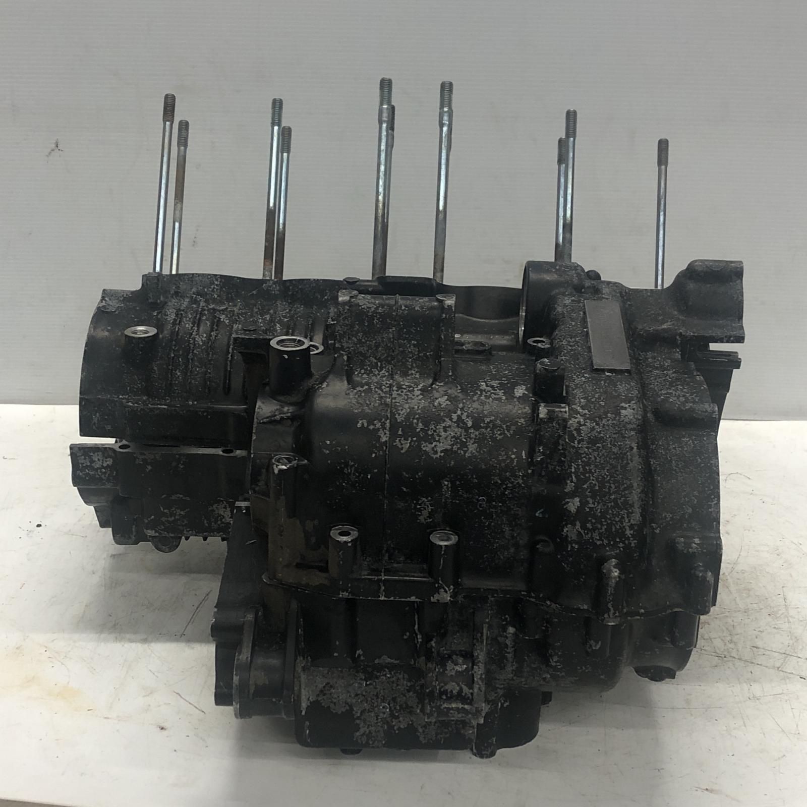 CBX400F クランクケース NC07E ジャンク CBX400F クランクケース NC07E