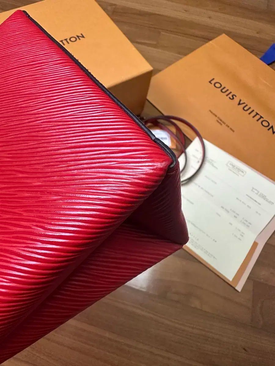 Vuitton ルイヴィトン