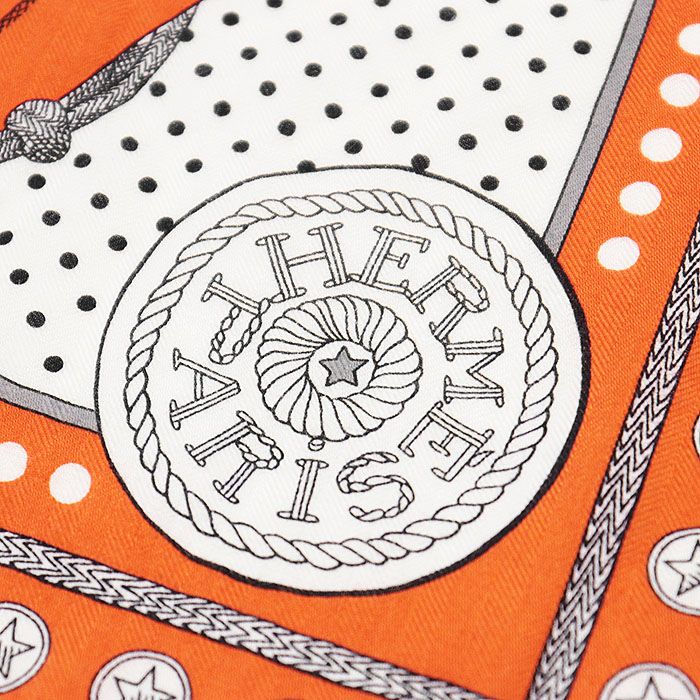 美品　エルメス　ツイリー　シルクスカーフ　ズアヴとドラゴン HERMES エルメス スカーフ ツイリー ズアヴとドラゴン Zouaves