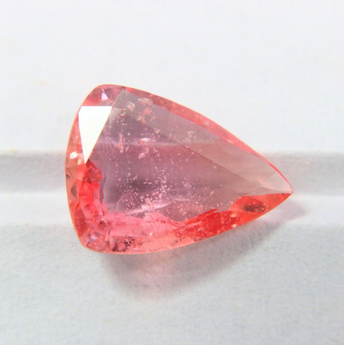 0．874ct 天然パパラチアサファイア ルース パパラチア