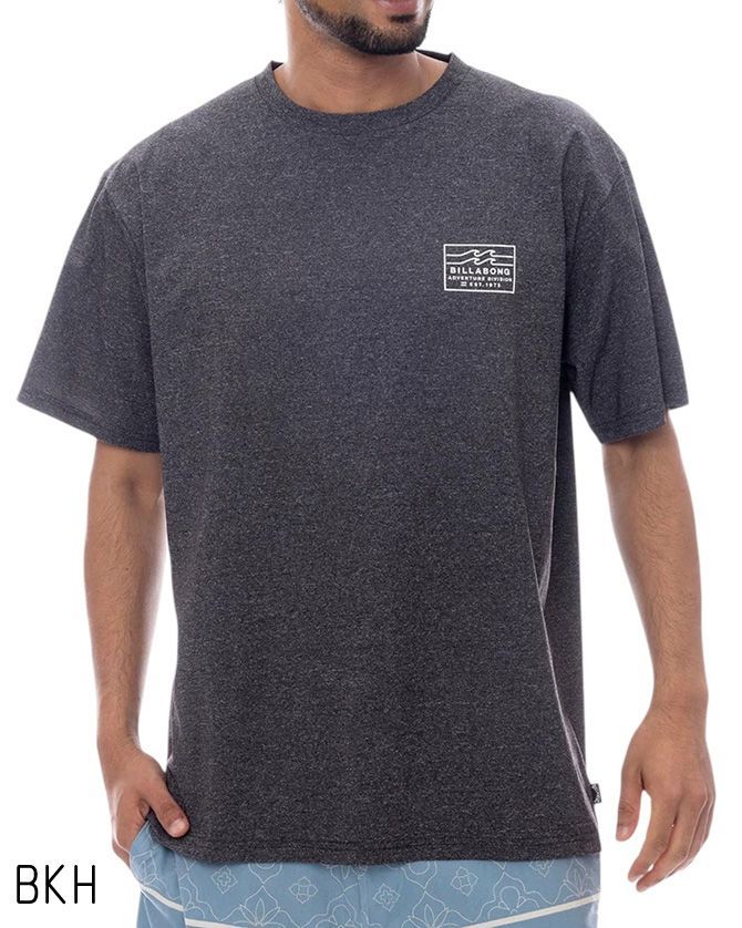 ラッシュガード Tシャツ