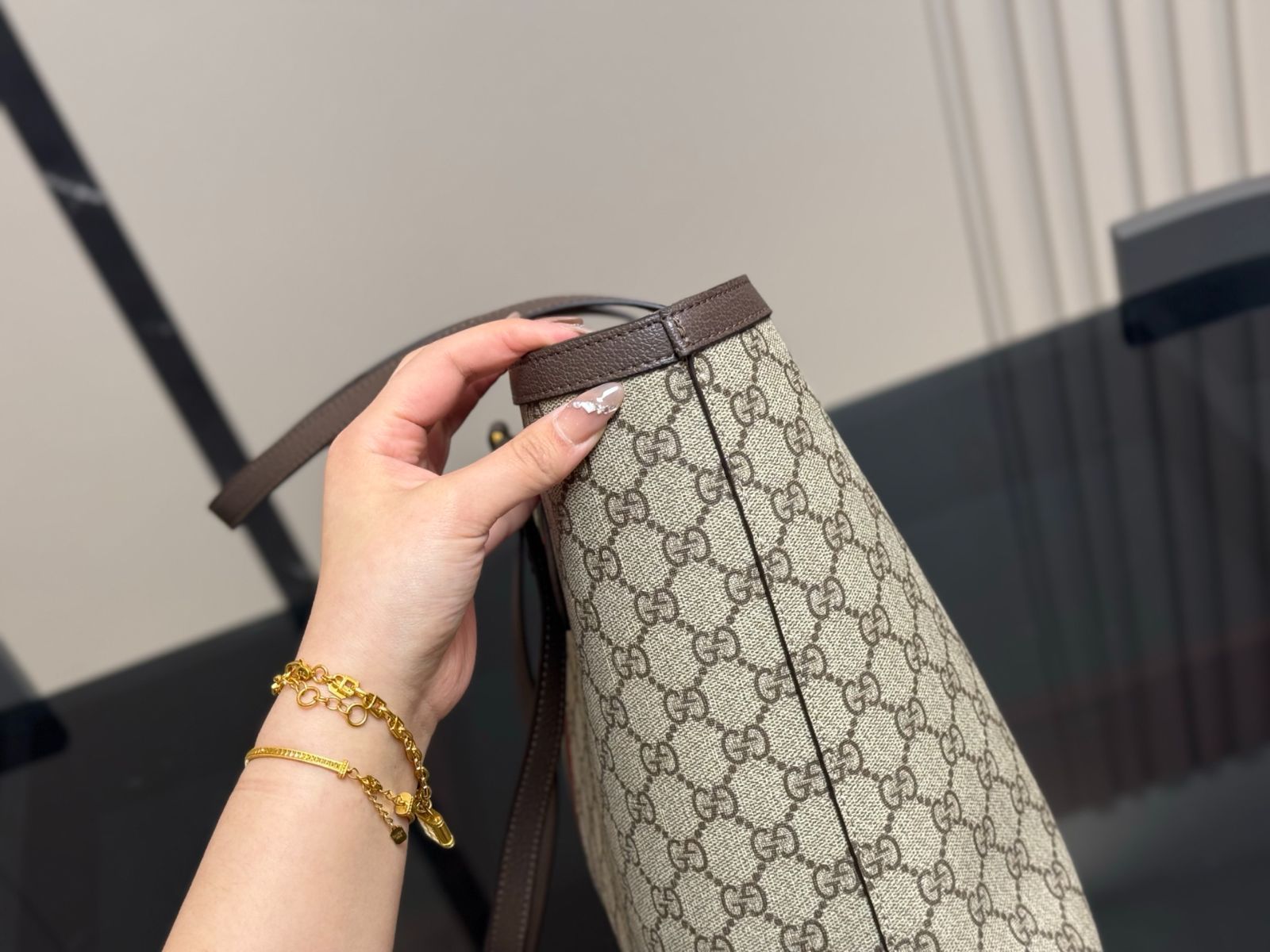 今日特価】Gucci ショッピングバッグ（グッチ ショッピング