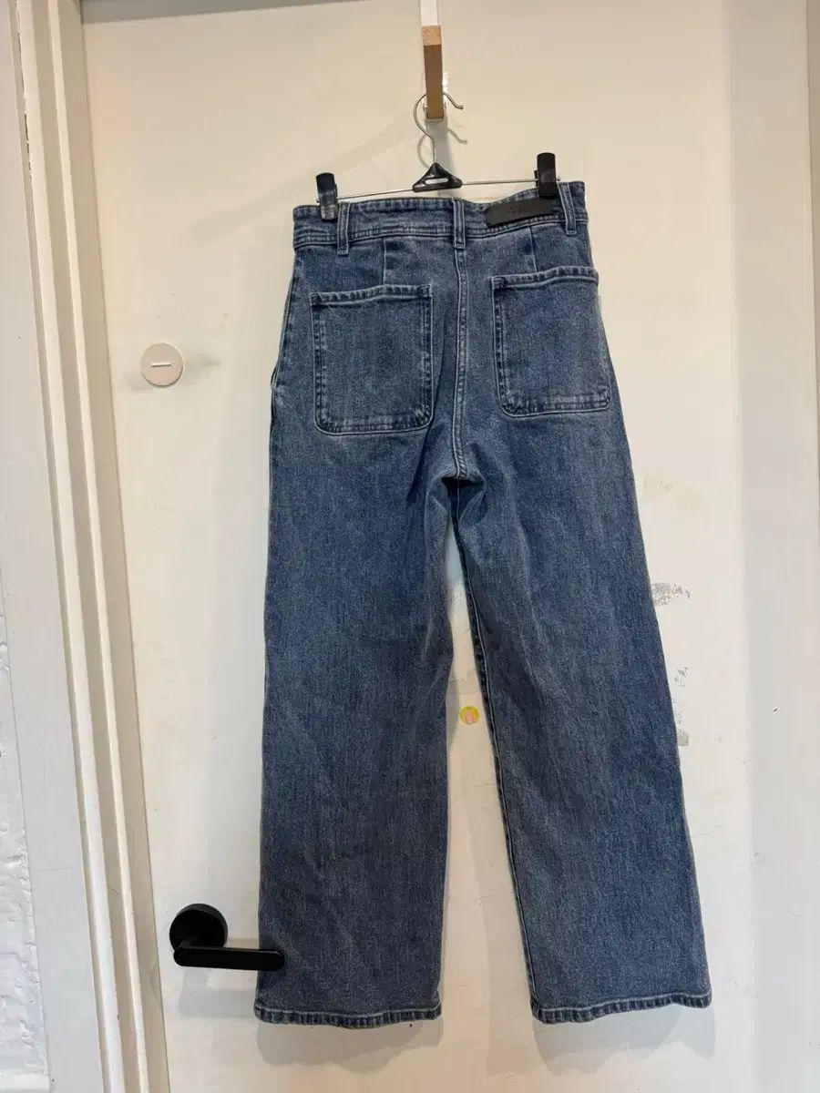パンツ