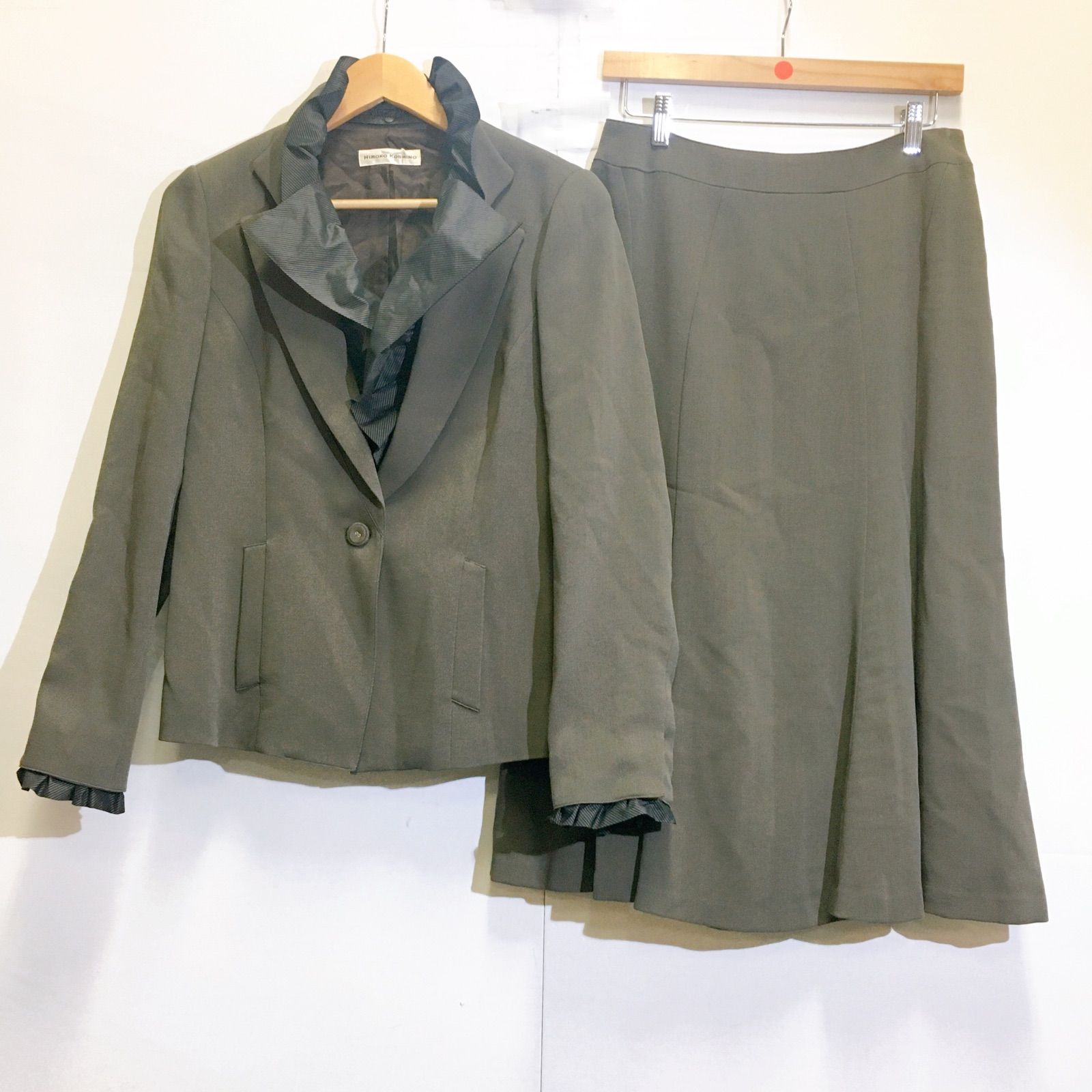 HIROKO KOSHINO スカートスーツ　セットアップ ヒロココシノ HIROKO KOSHINO ジャケット スカート スーツ