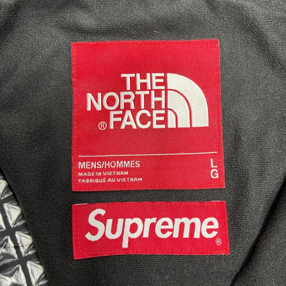ノースフェイス　THENORTHFACE ウインドブレーカー　シュプリーム Supreme （シュプリーム）の「THE NORTH FACE コラボ バーカ