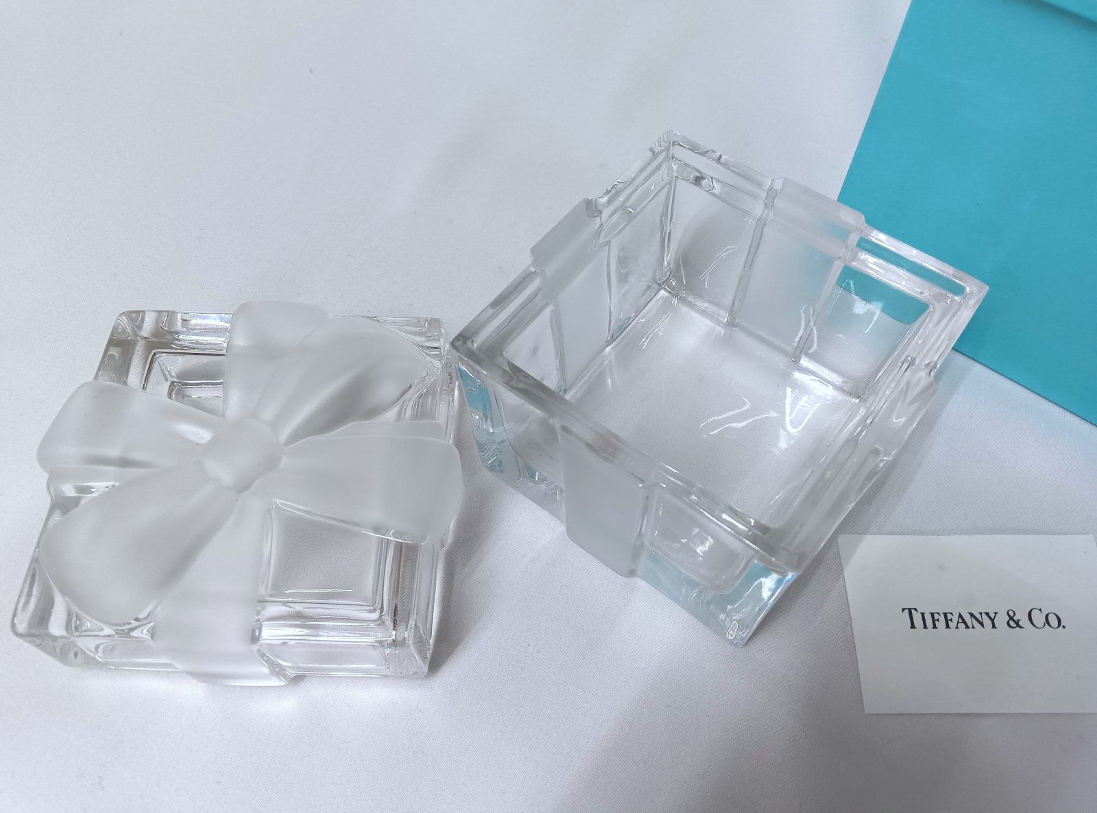 【Tiffany】ティファニー　クリスタル ボウ ボックス　　068 Tiffany】ティファニー クリスタル ボウ ボックス 068 - メルカリ