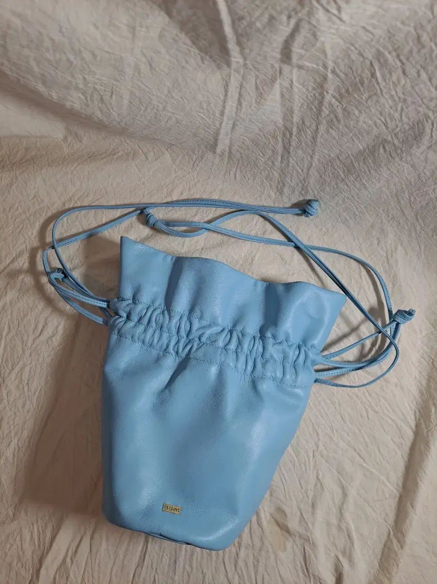 バケットバッグ