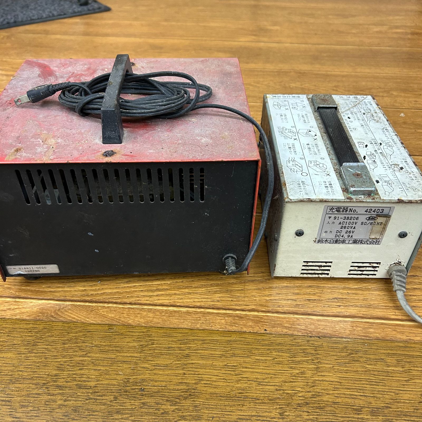G2337 GS ブースターチャージャー SP1-24-10Z バッテリー充電器 SP1-24-10Z バッテリーチャージャー / 充電器 スズキ セニアカー：2個