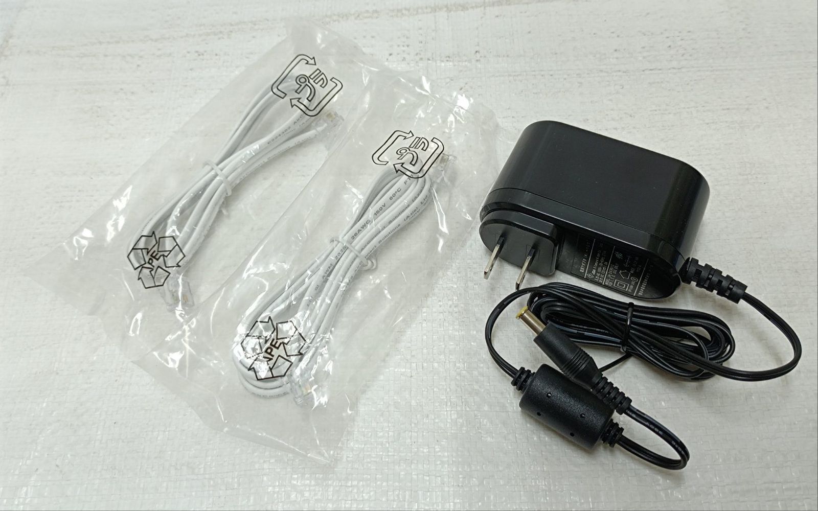 NTT西日本 Photoplus デジタルフォトフレーム型 電話アダプター