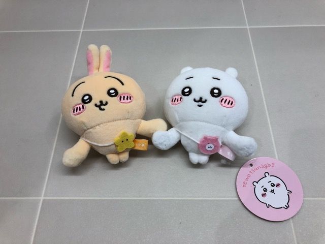 ちいかわ なかよし手つなぎ 磁石ぬいぐるみ ちいかわ うさぎ
