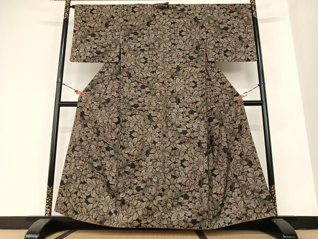 平和屋着物 本場大島紬 泥染め 一元7マルキ 枝花文 正絹 AABB0357zg