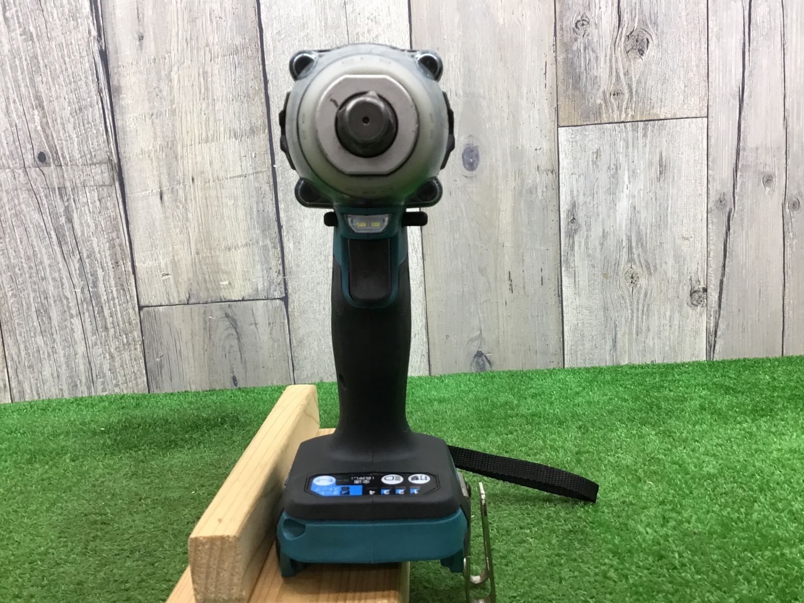 makita コードレスインパクトレンチ