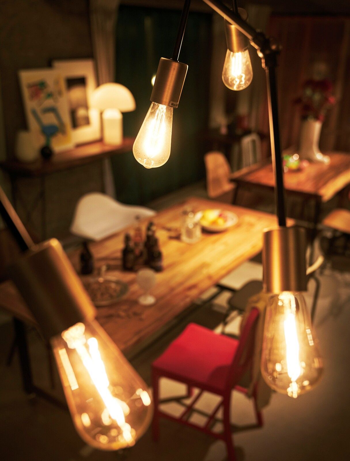 ♪ ２個セット 自由に角度が変えられる ４球 ペンダントライト シーリングライト LED電球対応