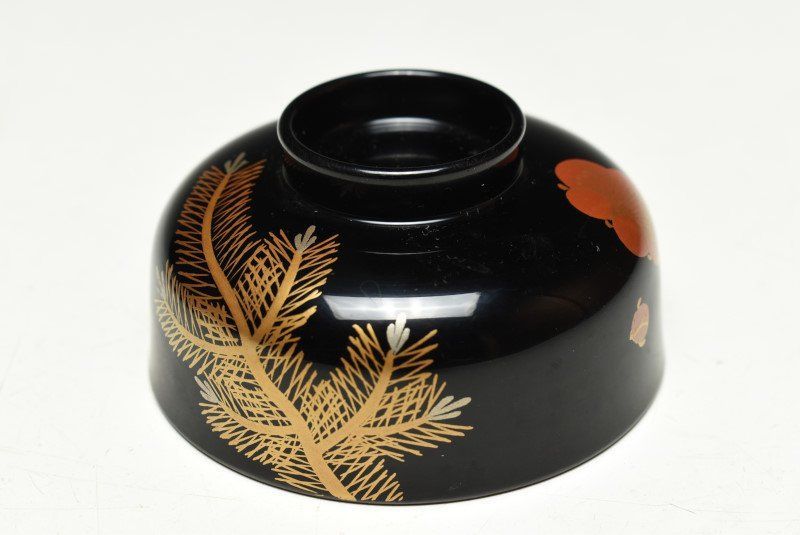 木製蒔絵松竹梅文