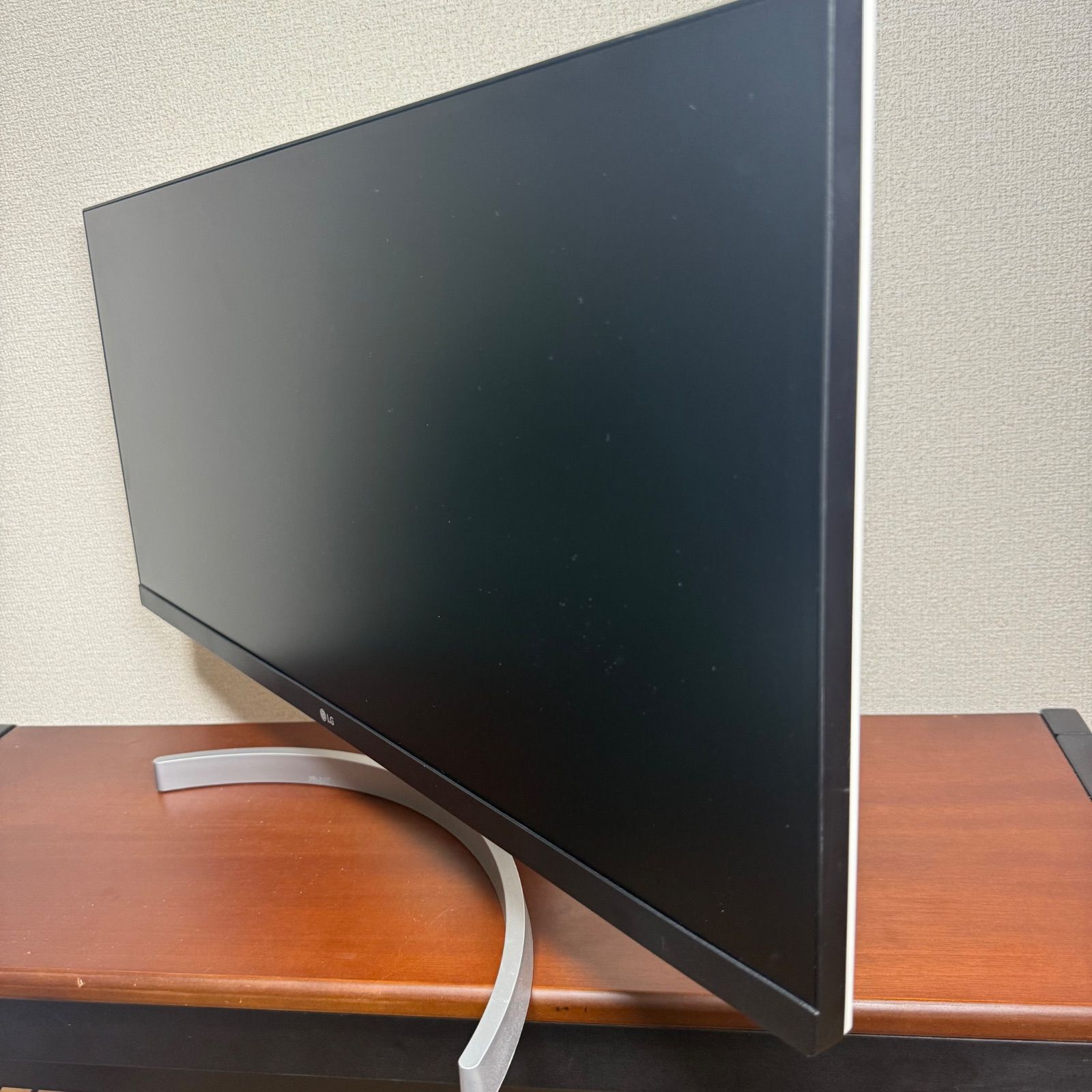 美品】LG 29WN600-W LG 29WN600-W ウルトラワイドモニター 本体 LG