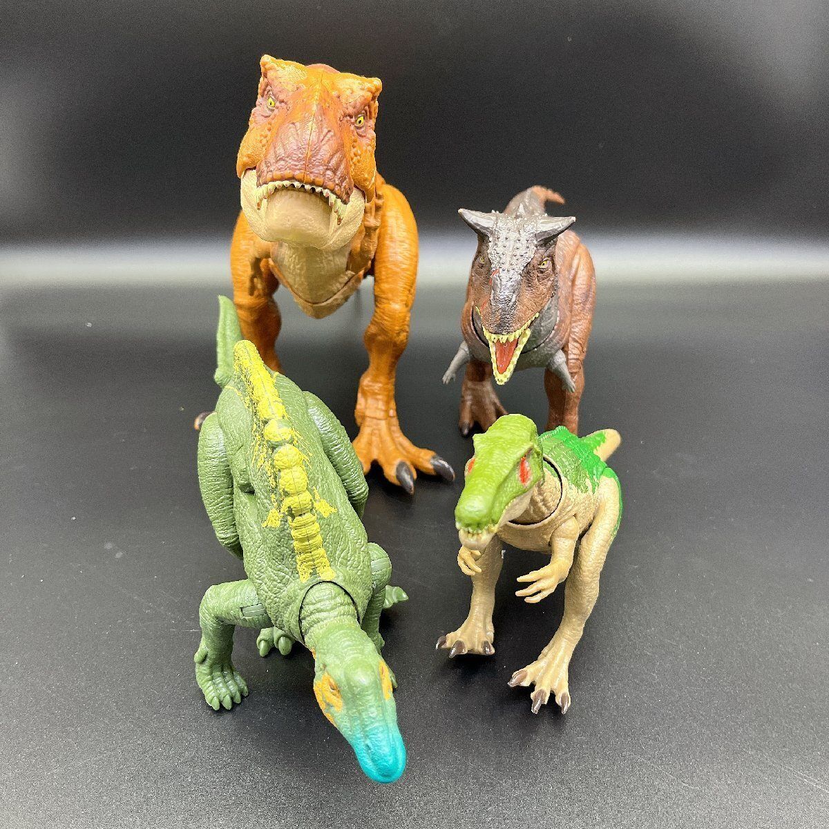 1244 MATTEL マテル ジュラシックワールド 8体まとめ インドミナス