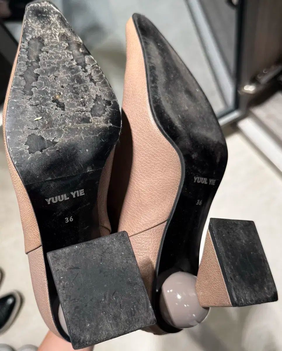 アンクルブーツ