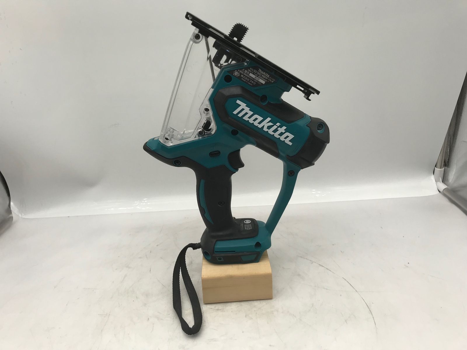 品 Makita マキタ 18v充電式ボードカッタ本体のみ SD180DZ ITSOSGHZUE88 エコツール小牧ｲﾝﾀｰ店 M02