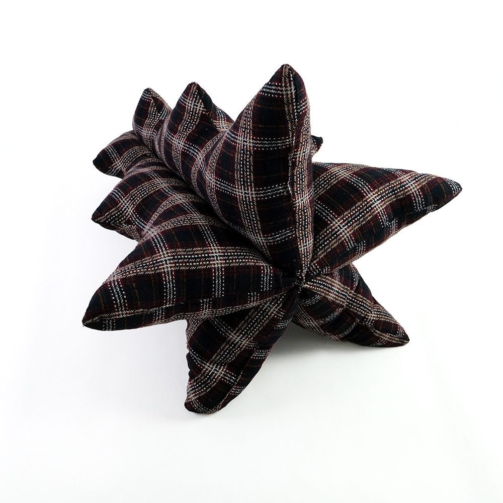 ツリークッションでクリスマスの思い出作り