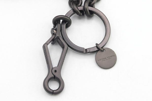 ボッテガヴェネタ バッグチャーム 531972 レッド - メルカリ 