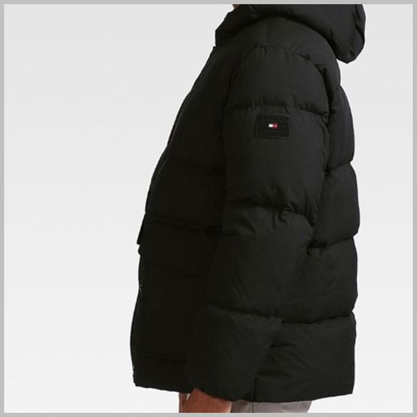 HILFIGER DOWN HOODED JACKET ブラック Mサイズ - あまのぐ - メルカリ