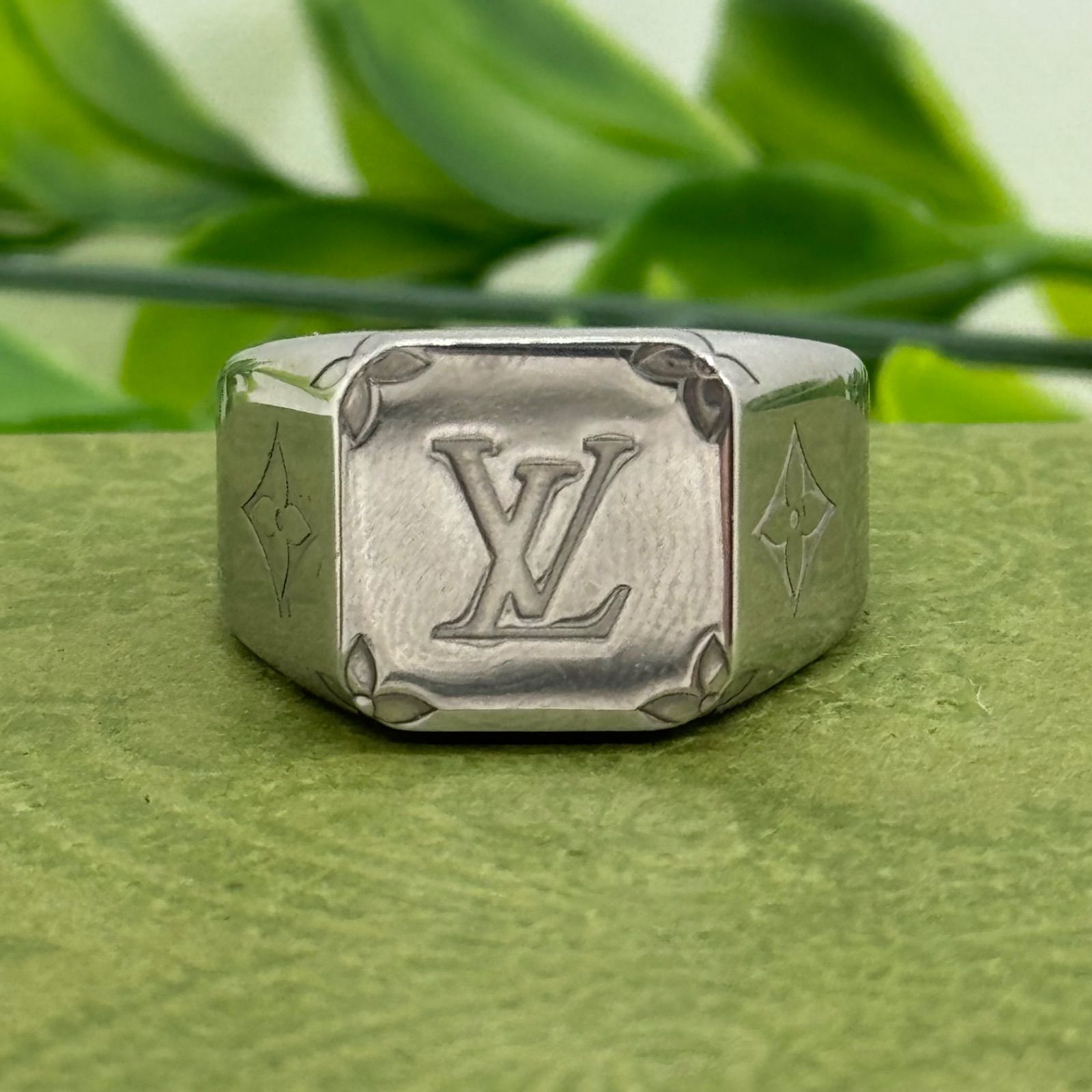 美品 LOUIS VUITTON モノグラムシグネットリング 19号. LOUIS VUITTON ルイ・ヴィトン Louis Vuitton シグネット リング