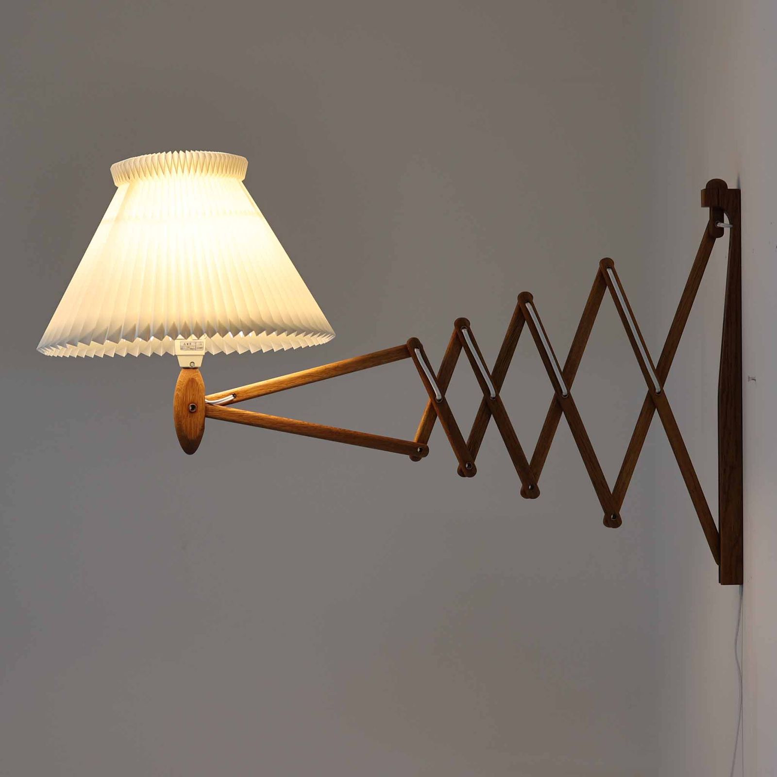 Erik Hansen ブラケットランプ 大型 オーク Le Klint エリック ハンセン レ クリント デンマーク製 DK14345