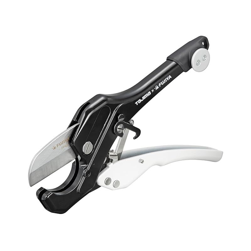 彡タジマ セフシステム セフ塩ビ管カッター SFDK-EKC フジ矢コラボ セフフック付で腰周りに装着 水道工事などの塩ビパイプ切断に 切り口がシャープな高精度加工の刃を採用 塩ビパイプなど外径42mmまでの切断が 軽量コンパクト設計 安全ロープ 1